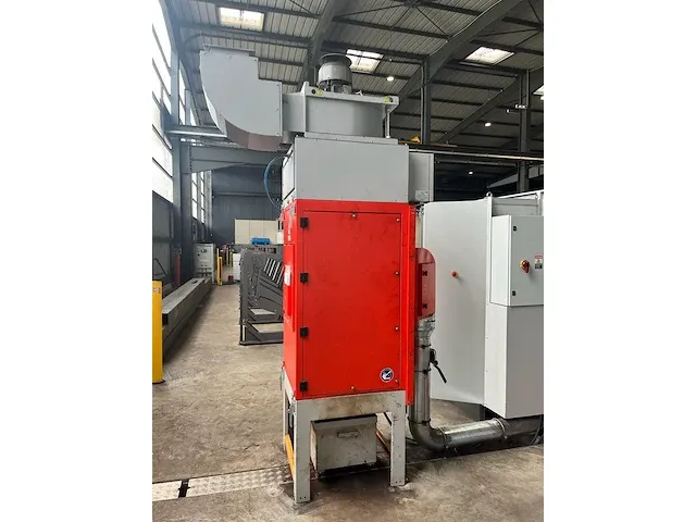 Bystronic - fl300 3d - lasersnijmachine - afbeelding 18 van  76