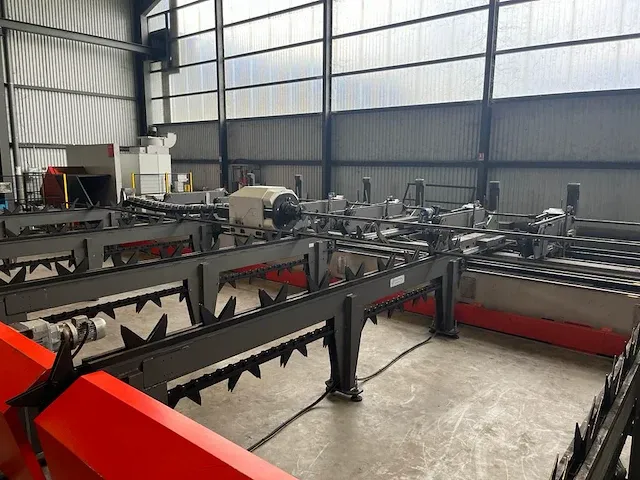 Bystronic - fl300 3d - lasersnijmachine - afbeelding 43 van  76