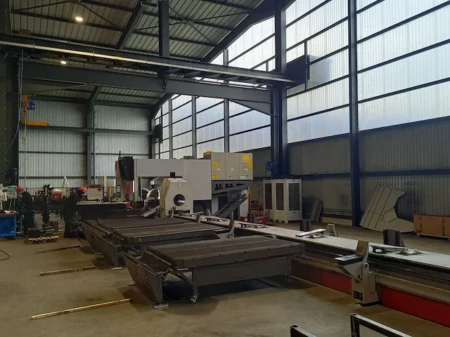 Bystronic - fl300 3d - lasersnijmachine - afbeelding 67 van  76