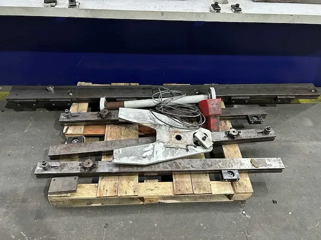 Bystronic, beyeler - c 4100x10mm - guillotineschaar - afbeelding 2 van  16