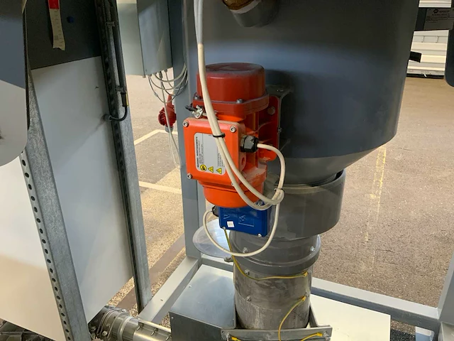 (c) 2022 dubbel station big bag losinstallatie - afbeelding 8 van  9