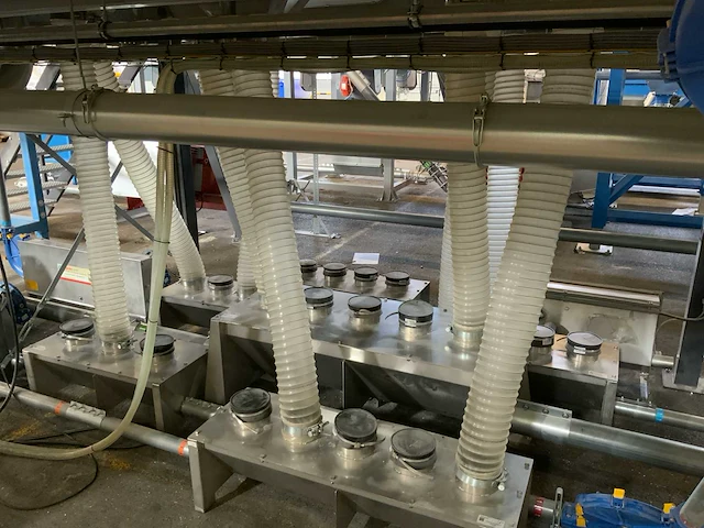 (c) 2022 hafei mayer 6sxz-480ci-gy (c)kleur en polymeer sorteerder - afbeelding 2 van  11