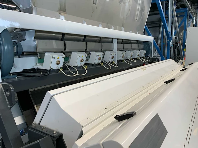 (c) 2022 hafei mayer 6sxz-480ci-gy (c)kleur en polymeer sorteerder - afbeelding 6 van  11