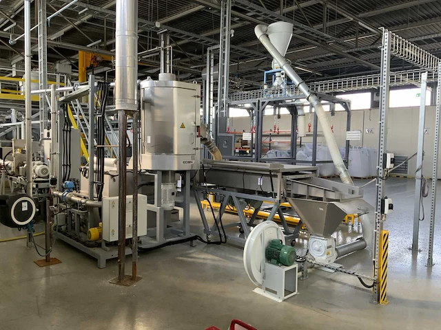 (c) 2022 nordson/ econ extruder / afvullijn - afbeelding 1 van  21