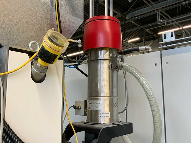 (c) 2022 nrg p:gran 205 v lsp uwp vlokken recycling extruder - afbeelding 19 van  20
