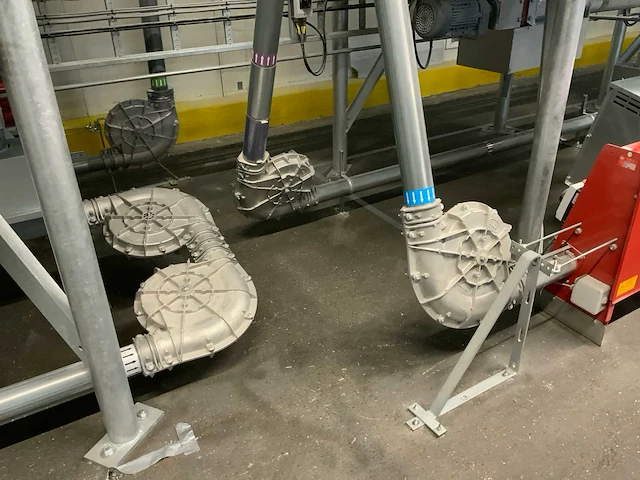 (c)2022 kettingtransporteur leidingwerk met big-bag station - afbeelding 11 van  41