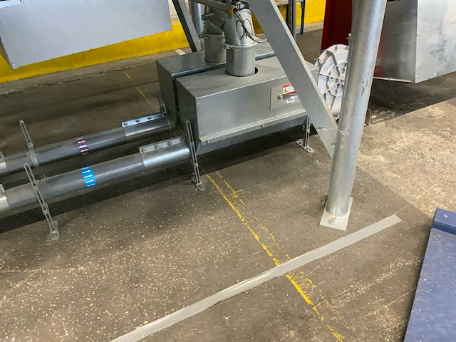 (c)2022 kettingtransporteur leidingwerk met big-bag station - afbeelding 16 van  41