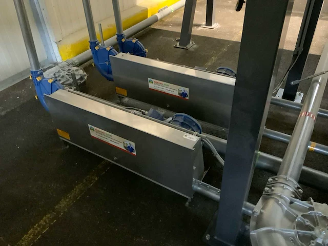 (c)2022 kettingtransporteur leidingwerk met big-bag station - afbeelding 39 van  41