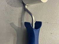 Ca. 100x aandrukrollen met houder tbv bekleding wand - afbeelding 2 van  2