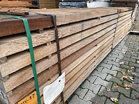 Ca. 100x angelim pedra palen fijnbezaagd, 52x52mm, lengte 47/400cm, 26/430cm, 10/460cm, 17/490cm - afbeelding 2 van  3