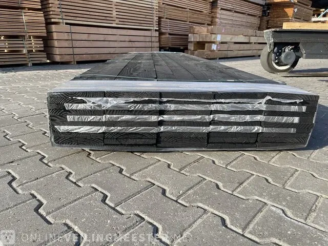 Ca. 100x douglas planken zwart gecoat, 22x200mm, lengte 400cm - afbeelding 3 van  3