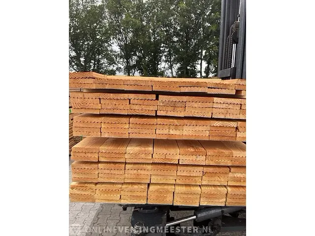 Ca. 100x douglas vlonderplanken, 25x140mm, lengte 400cm - afbeelding 3 van  3