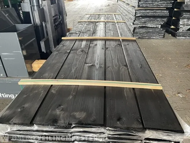 Ca. 100x douglas zweeds rabat zwart gecoat , 23x180mm, lengte 500cm - afbeelding 1 van  3