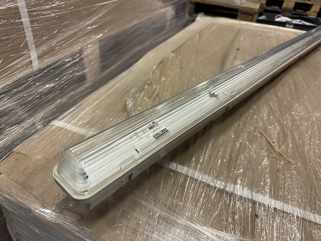Ca. 100x ip65 t5 fixture 1x35w led armatuur, teco professional - afbeelding 4 van  6
