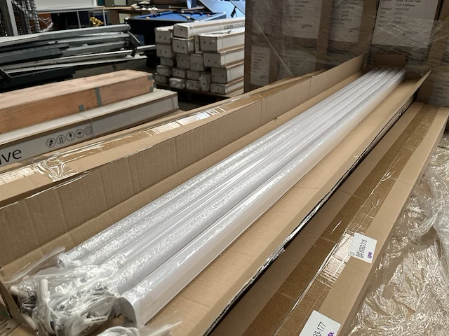 Ca. 100x led batten bt5 1500 mm 24w 4000k ellipz lighting - afbeelding 9 van  16