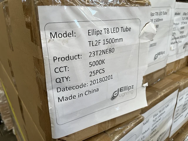 Ca. 100x t8 led tube tl2f 1500 mm 5000k ellipz lighting - afbeelding 4 van  4