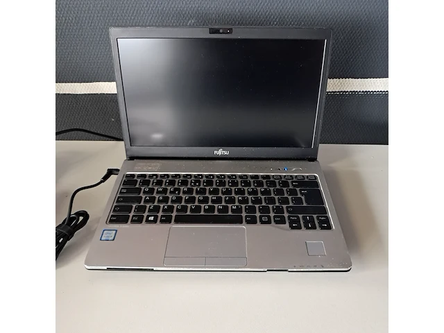Ca. 101x laptop, fujitsu, s936 8gb, zwart - afbeelding 1 van  4