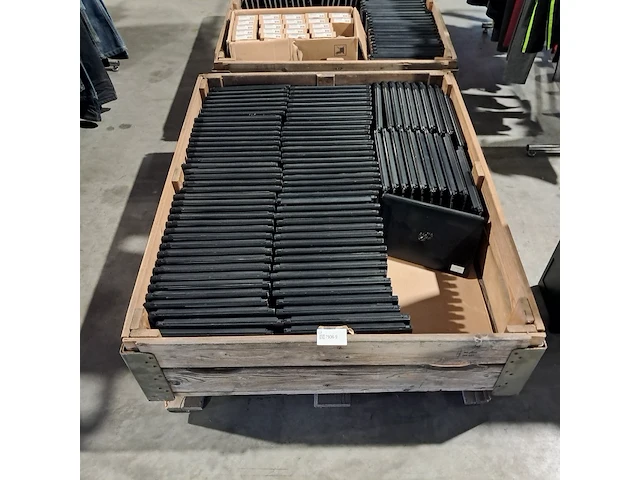 Ca. 101x laptop, fujitsu, s936 8gb, zwart - afbeelding 4 van  4