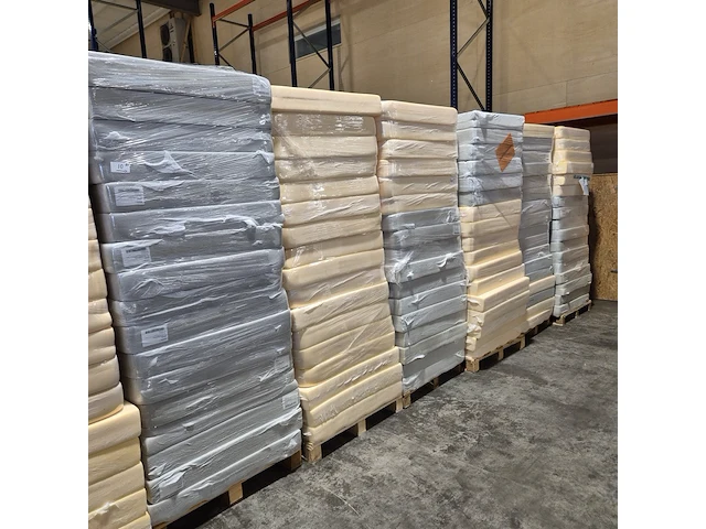 Ca. 102x matras (zonder hoes) - afbeelding 7 van  10