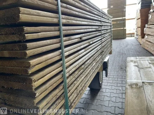 Ca. 104x grenen schuttingplanken groen geïmpregneerd , 16x140mm, lengte 180cm - afbeelding 2 van  3