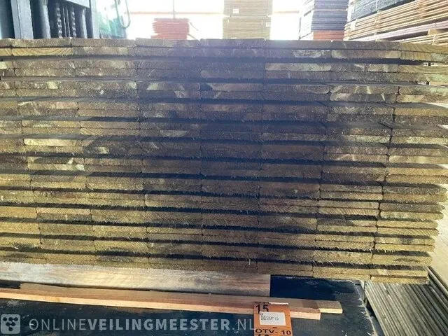 Ca. 104x grenen schuttingplanken groen geïmpregneerd , 16x140mm, lengte 180cm - afbeelding 3 van  3
