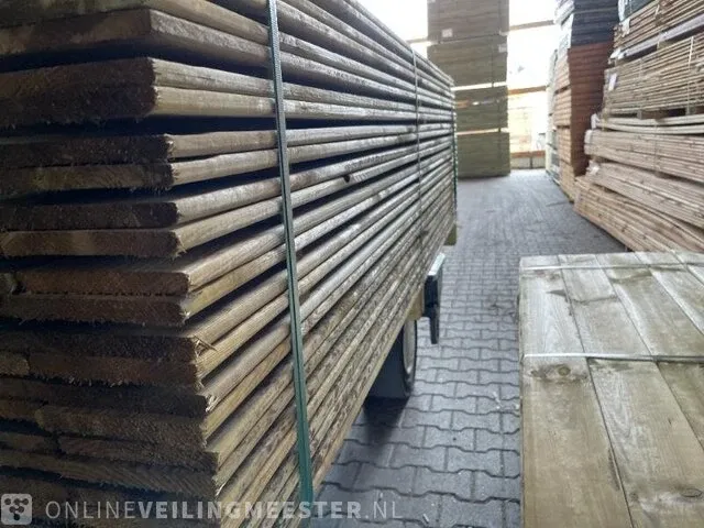 Ca. 104x grenen schuttingplanken groen geïmpregneerd , 16x140mm, lengte 180cm - afbeelding 2 van  3