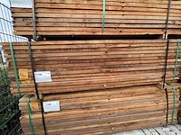 Ca. 105x massaranduba regels fijnbezaagd, 40x60mm, lengte 250cm - afbeelding 4 van  4