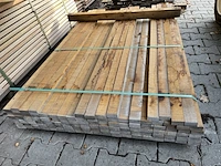 Ca. 107x ipé regels fijnbezaagd, 27x50mm, lengte 155cm - afbeelding 1 van  3