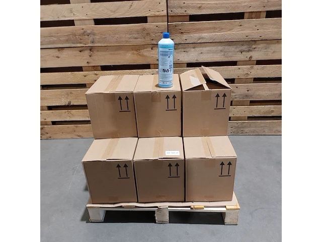 Ca. 108x oppervlak- en glasreiniger, ecolab, maxx brial s - afbeelding 1 van  4