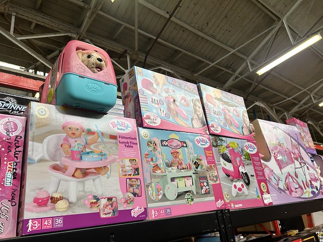 Ca. 10x a-merk speelgoed w.o. baby born, air-brush nail salon, barbie, vtech - afbeelding 1 van  11