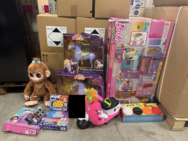 Ca. 10x a-merk speelgoed w.o. furreal, barbie, dreamworks gabby's dollhouse - afbeelding 1 van  7