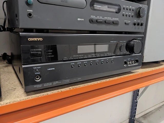 Ca. 10x audioapparatuur, nad, onkyo, harmanny kardon - afbeelding 5 van  20