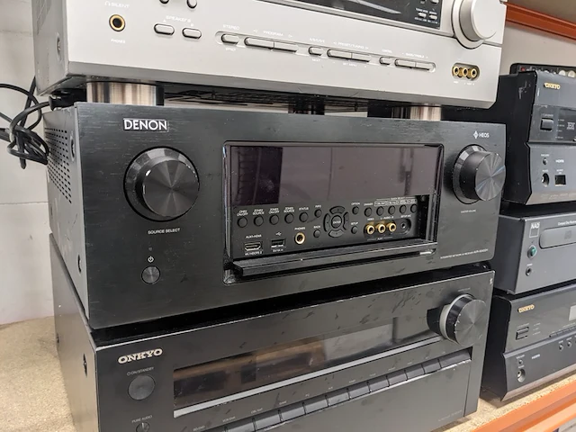 Ca. 10x audioapparatuur, nad, onkyo, harmanny kardon - afbeelding 8 van  20