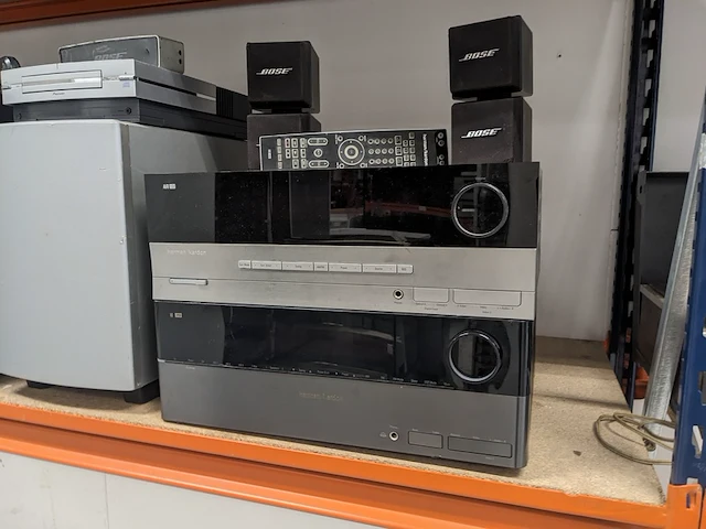 Ca. 10x audioapparatuur, nad, onkyo, harmanny kardon - afbeelding 12 van  20