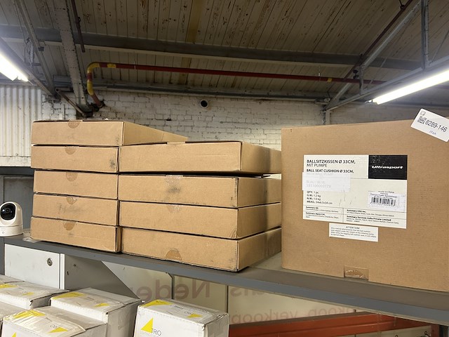 Ca. 10x balkussen 33 cm met pomp, ultrasport - afbeelding 3 van  4