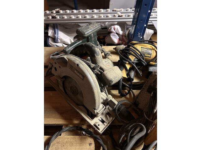 Ca. 10x divers gereedschap w.o. boor, slijptol, w.o. makita, dewalt - afbeelding 3 van  8