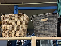 Ca. 10x diverse fietsmanden, basil, newlooxs - afbeelding 2 van  13