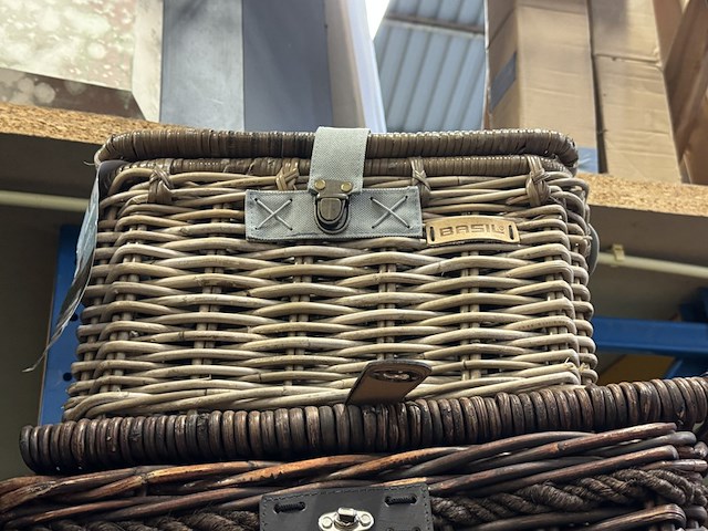 Ca. 10x diverse fietsmanden, basil, newlooxs - afbeelding 7 van  13