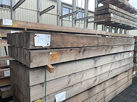 Ca. 10x douglas balken fijnbezaagd, 200x200mm, lengte 400cm - afbeelding 4 van  4