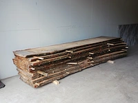 Ca. 10x eiken boomstamblad