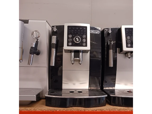 Ca. 10x espressomachine, o.a. jura, quickmil en delonghi - afbeelding 19 van  22