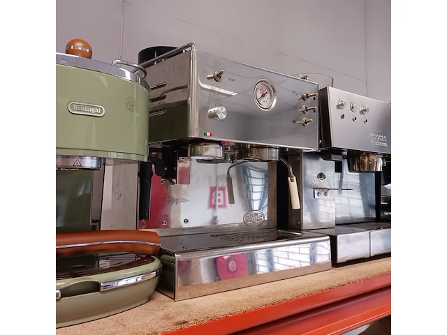 Ca. 10x espressomachine, o.a. jura, quickmil en delonghi - afbeelding 9 van  22