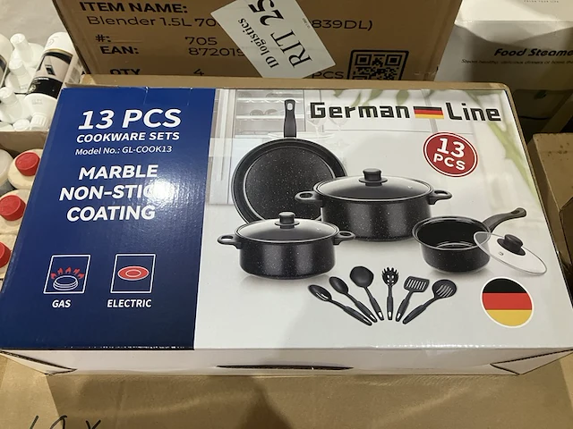 Ca. 10x kookwarensets 13 delig - afbeelding 1 van  3