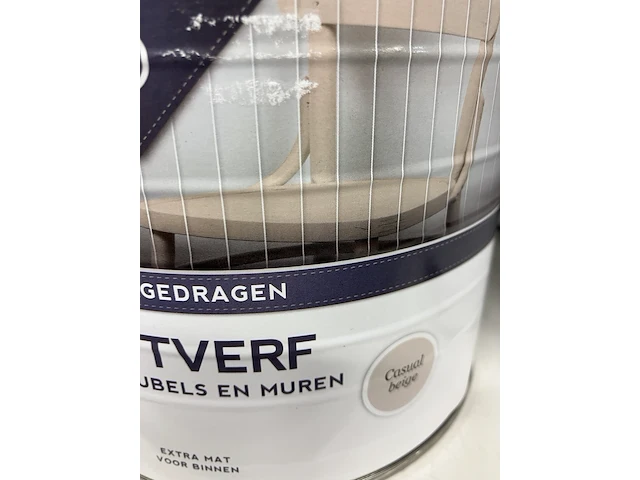 Ca. 10x krijtverf 2,5 ltr emmers kleur beige - afbeelding 3 van  4