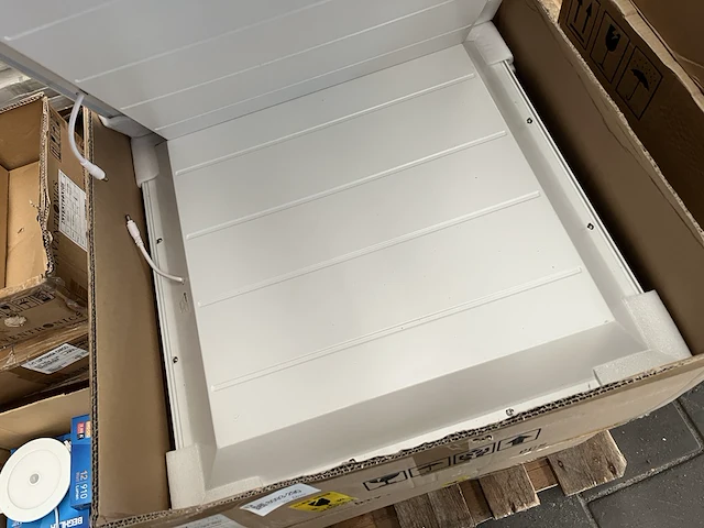 Ca. 10x led paneel 36w 4000k 600x600 mm ellipz lighting - afbeelding 3 van  5