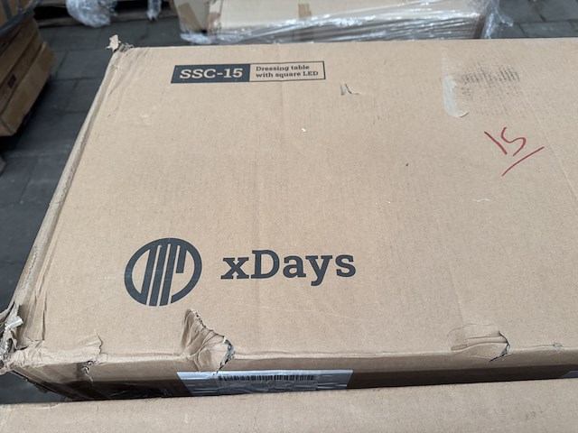 Ca. 10x make-up tafel met lamp xdays - afbeelding 6 van  7