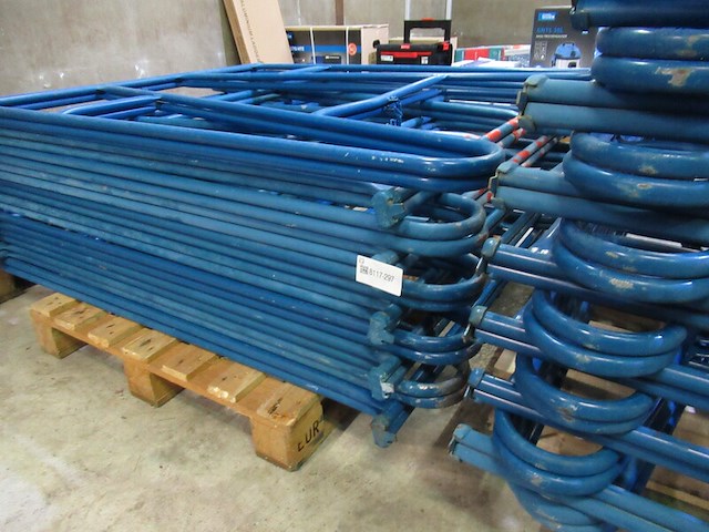 Ca. 10x metalen klapschraag aic - afbeelding 1 van  4