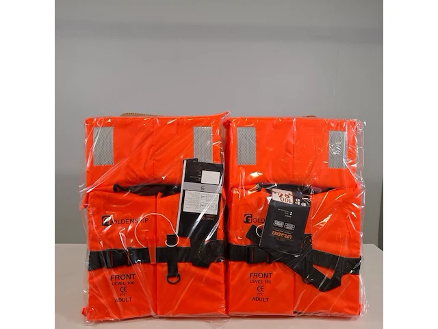 Ca. 10x zwemvest, oldenship, vip challenger mk4 adult 70-170 cm - afbeelding 1 van  4