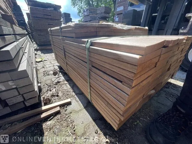 Ca. 112x guyana teak hardhouten vlonderplanken , 21x145mm, lengte 6/125cm, 17/95cm, 89/65cm - afbeelding 2 van  3