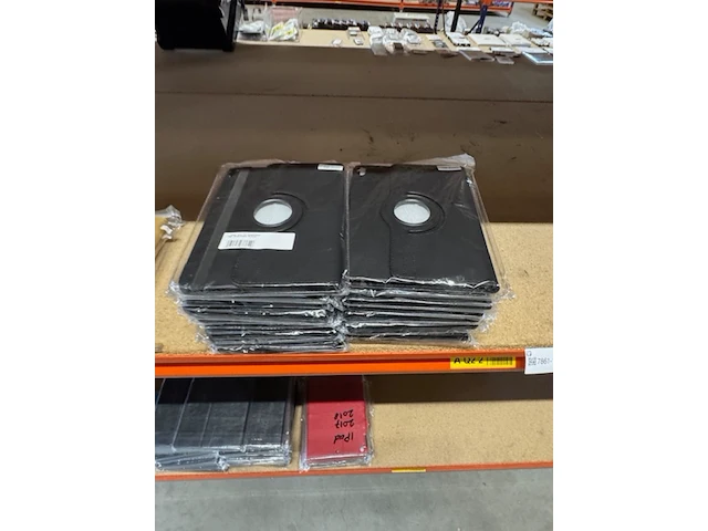 Ca. 114x tablethoes voor ipad, diverse kleuren - afbeelding 2 van  11
